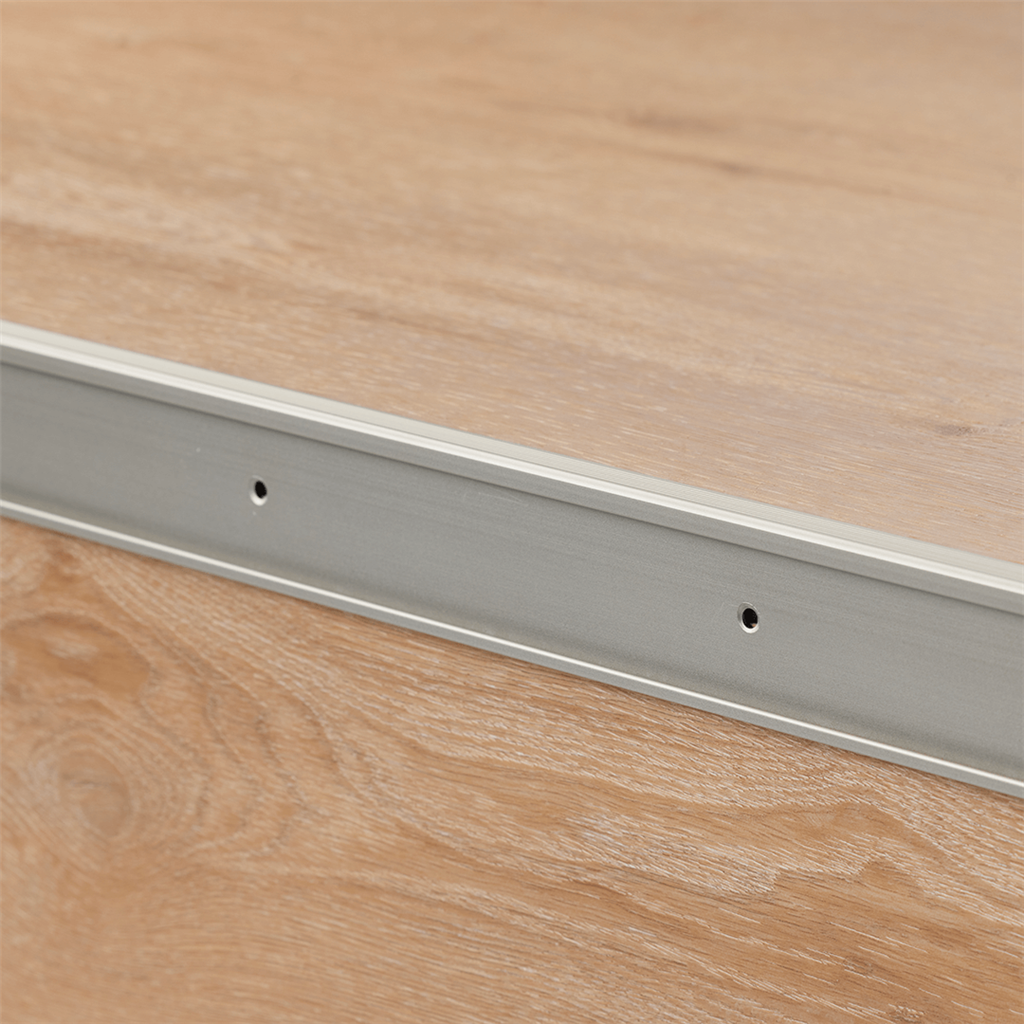 Trapneusprofiel 300cm RVS Breedte 4,5CM Dikte 1,5CM Lengte 300CM - Afbeelding 2