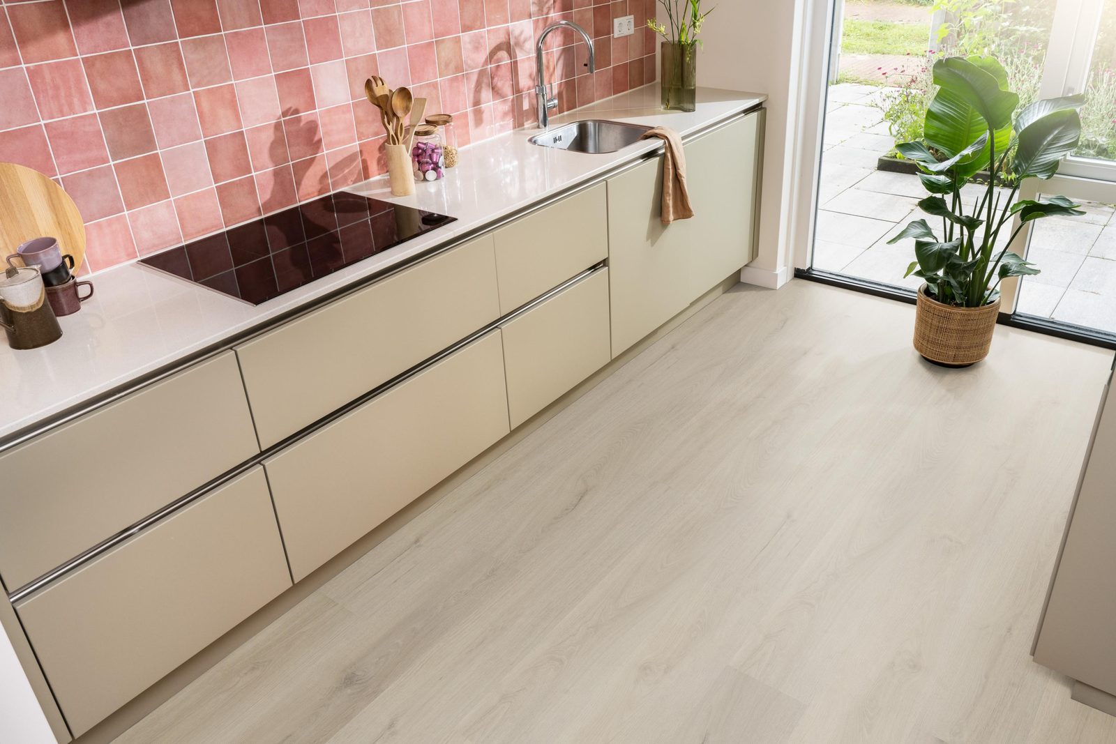 Ambiant plak pvc plank Valento Beige – sfeerfoto
