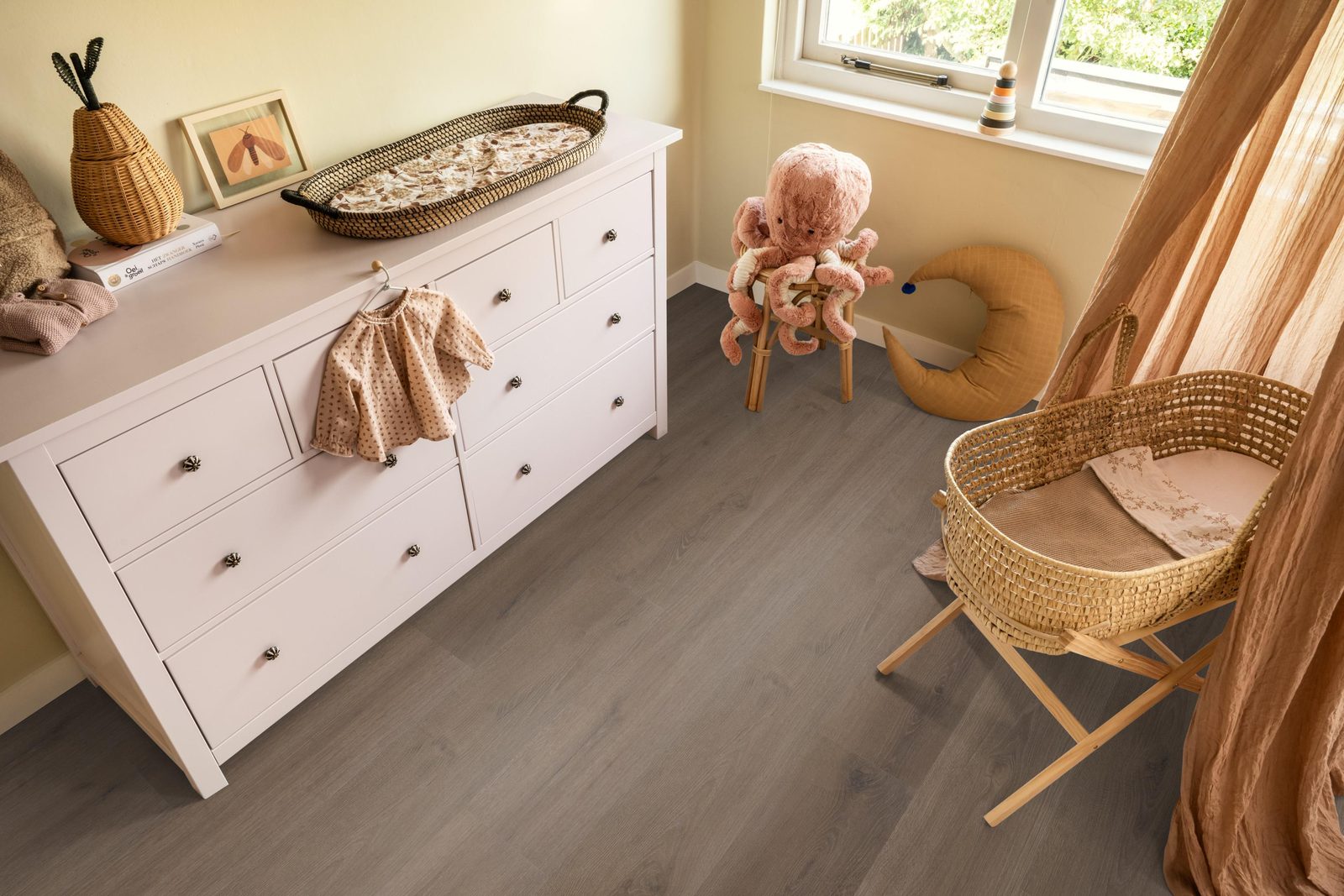 Ambiant plak pvc plank Valento Brown – sfeerfoto
