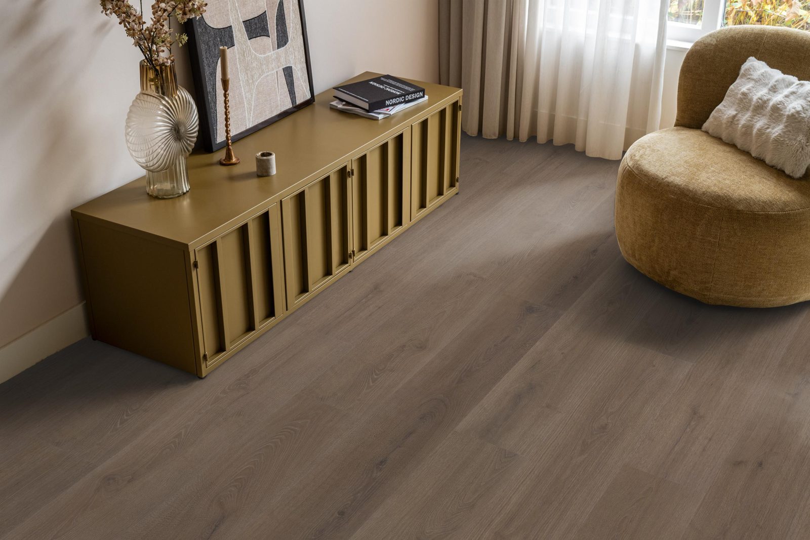 Ambiant plak pvc plank Valento Brown – sfeerfoto