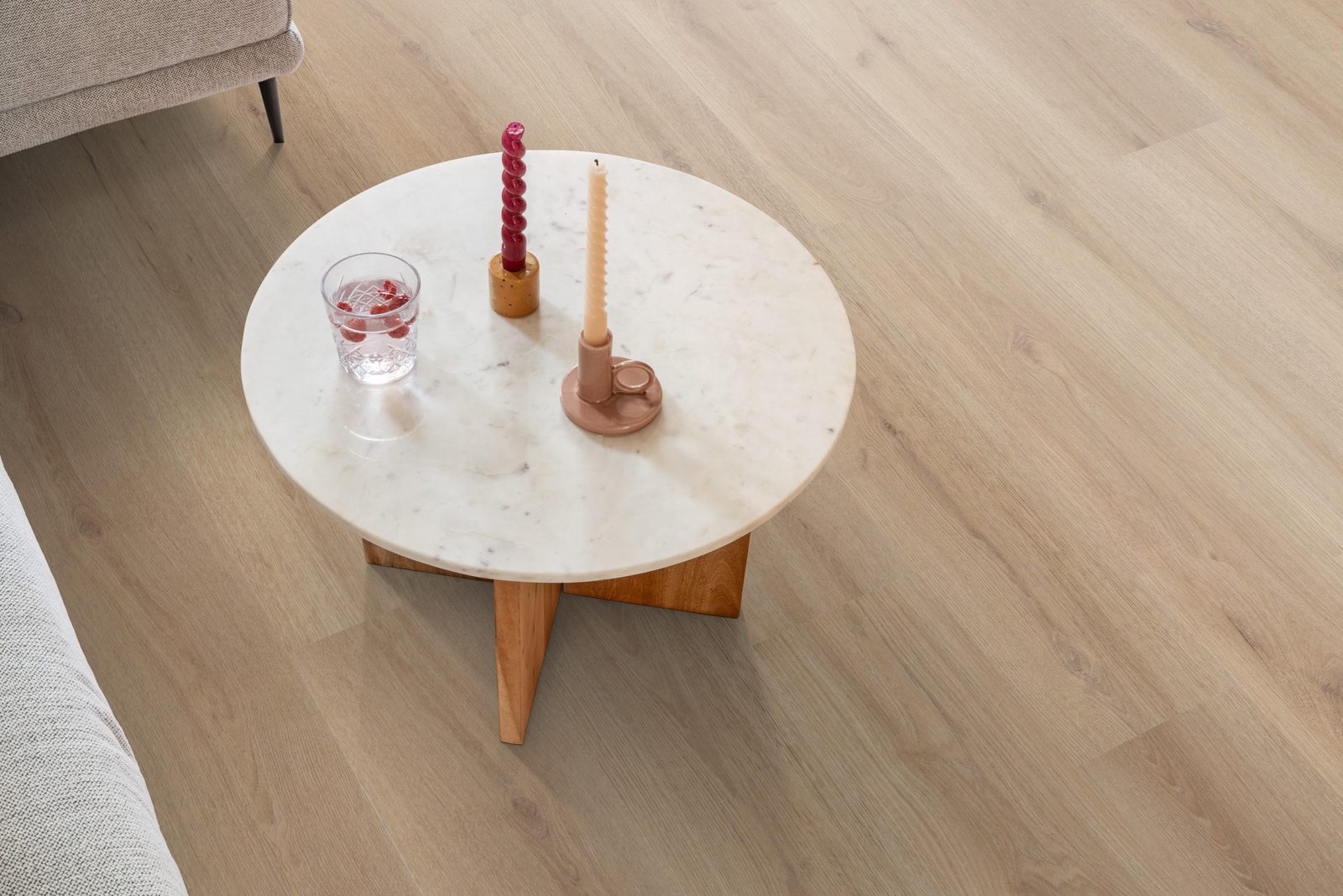 Ambiant plak pvc plank Valento Light brown – sfeerfoto