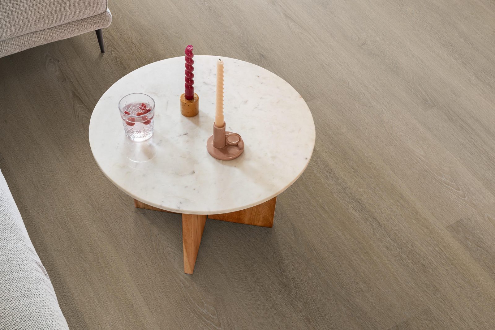 Ambiant plak pvc plank Viranto Smoky – sfeerfoto