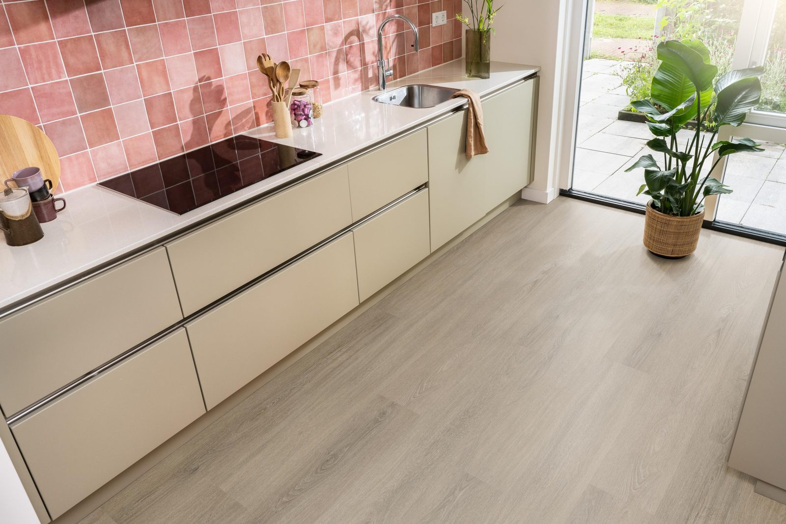 Ambiant plak pvc plank Viranto Smoky – sfeerfoto
