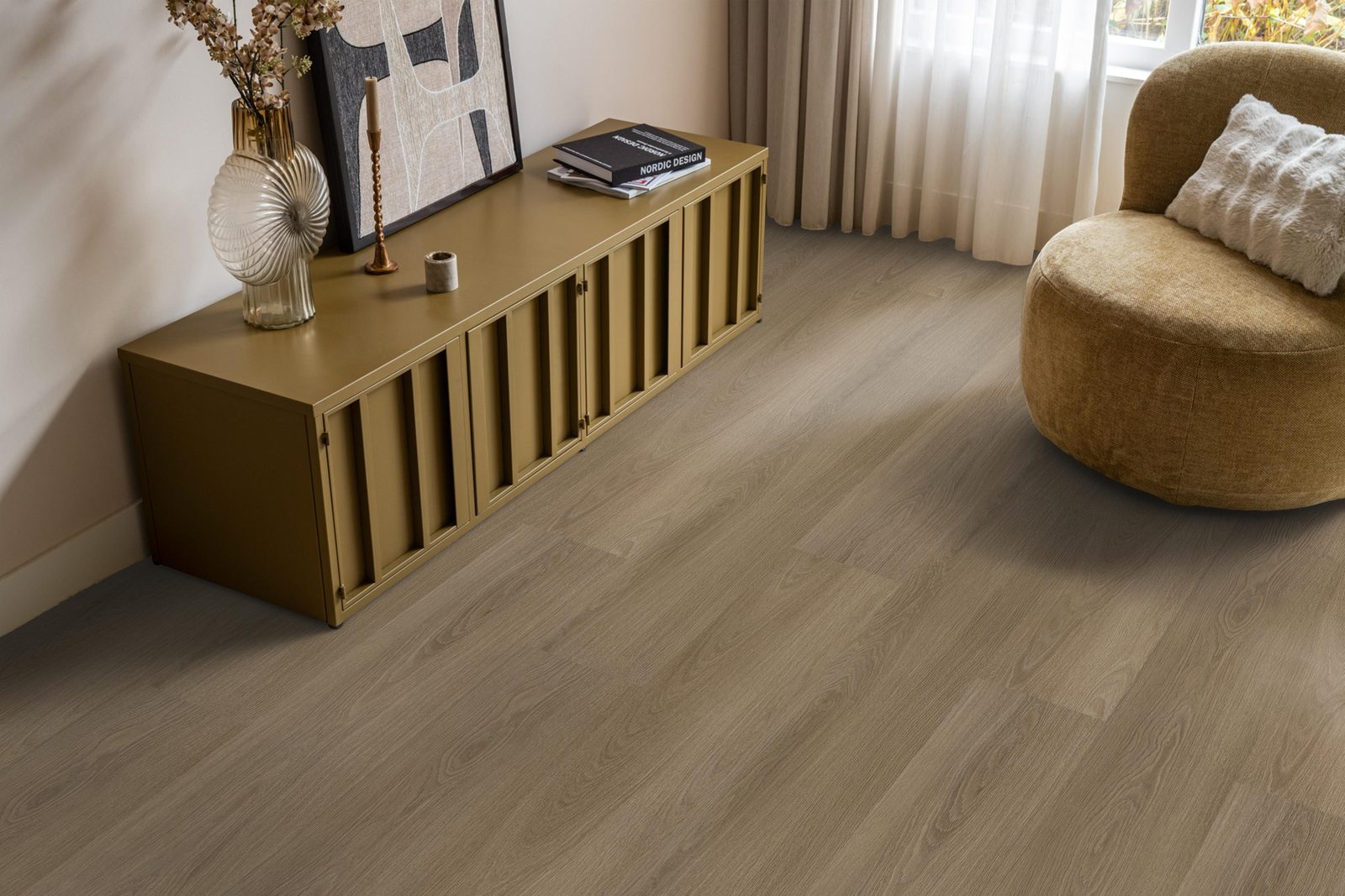 Ambiant pvc klik plank Soleno Dark oak – sfeerfoto