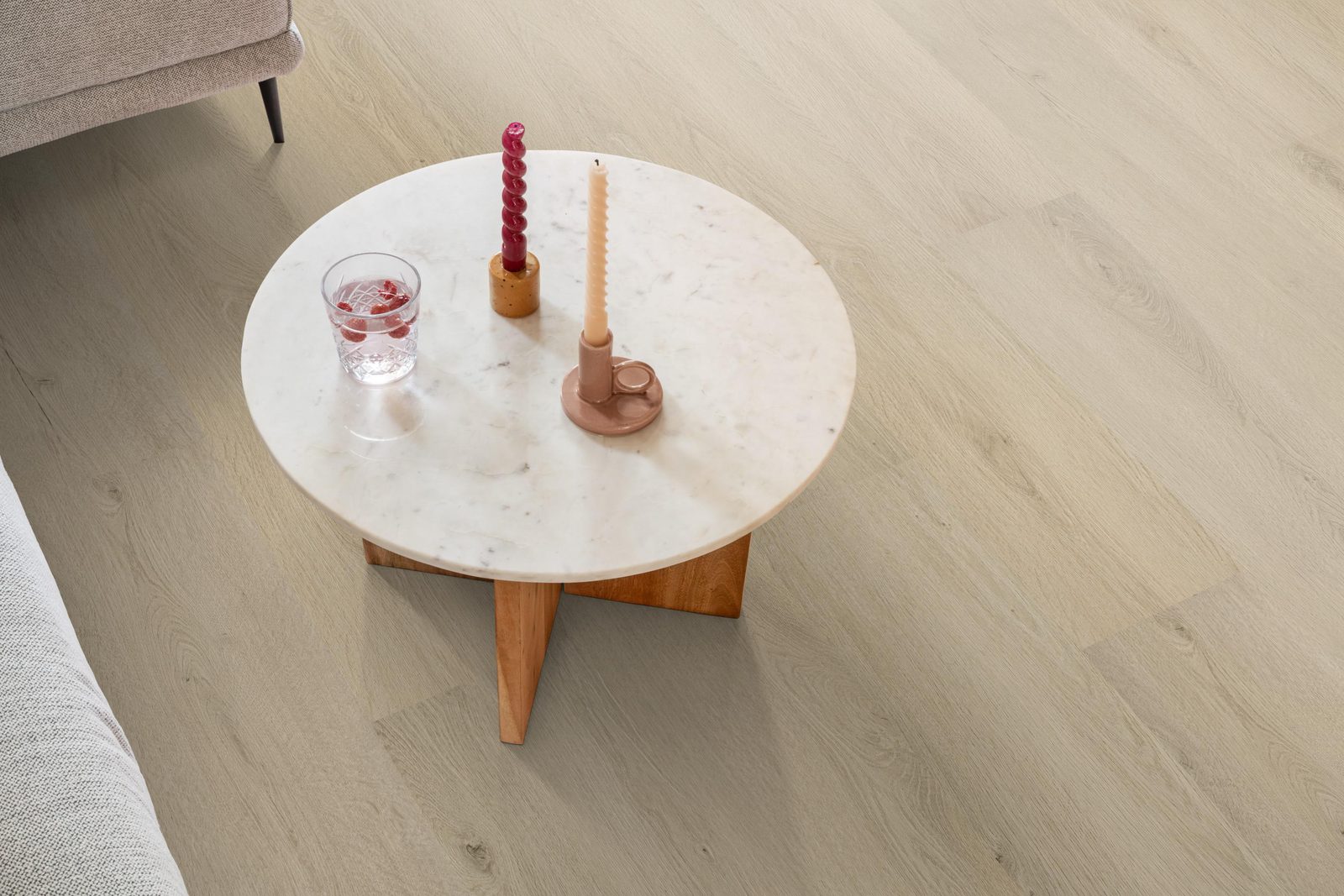 Ambiant pvc loose lay plank Marento Warm oak – sfeerfoto