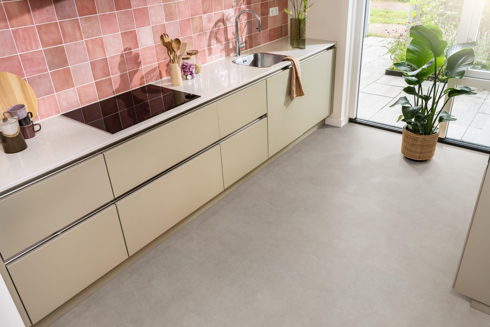 Ambiant pvc loose lay tegel/betonlook Cerino Warm grey – sfeerfoto