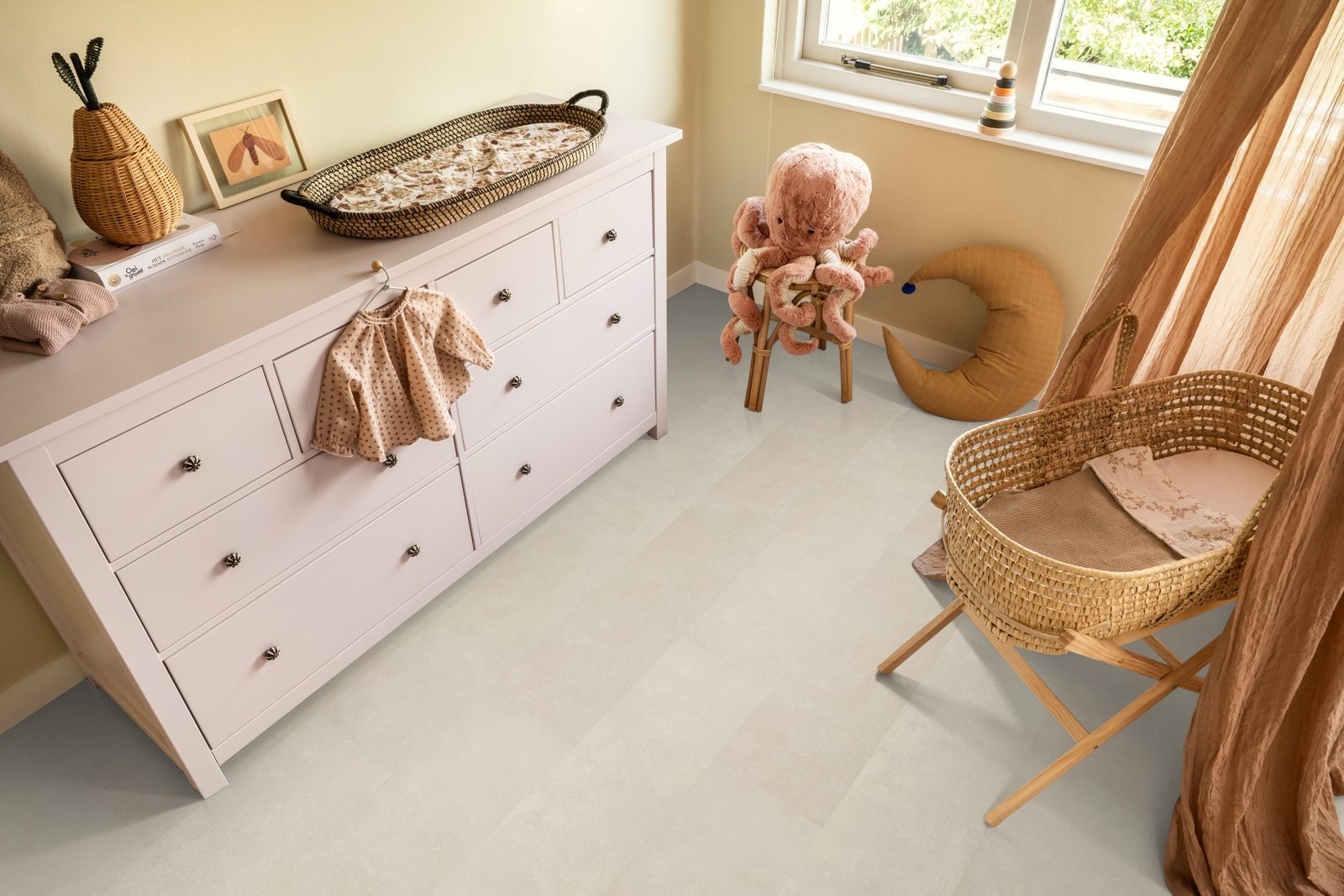 Ambiant pvc plak tegel/betonlook Viretto Beige – sfeerfoto