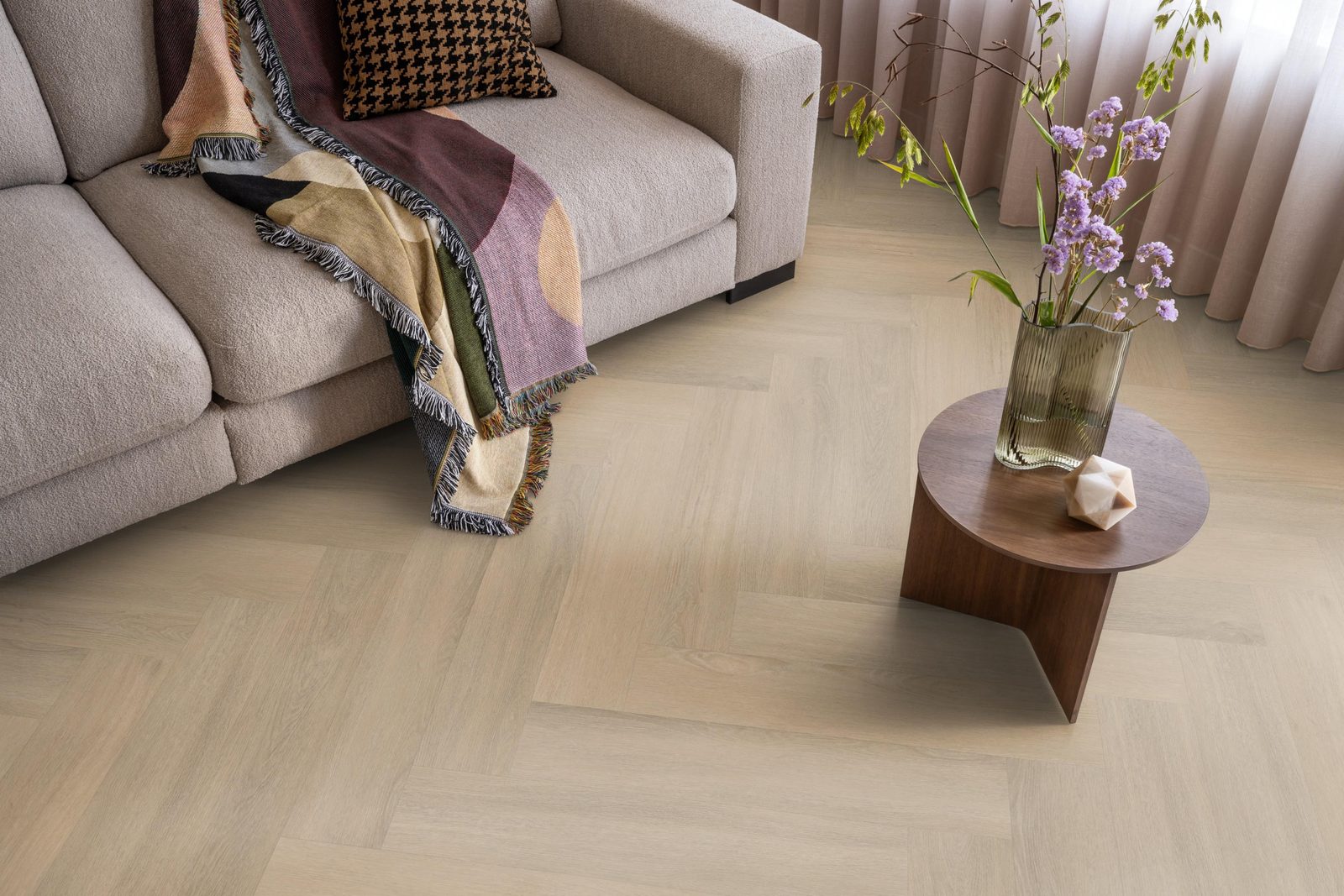 Ambiant pvc visgraat klik Spigato Viranto Warm beige – sfeerfoto
