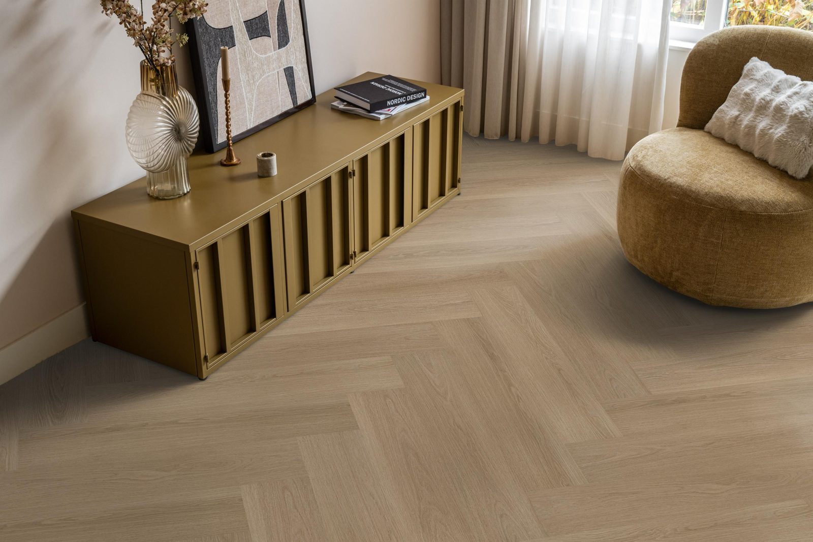 Ambiant pvc visgraat klik Spigato XL Soleno Warm oak – sfeerfoto