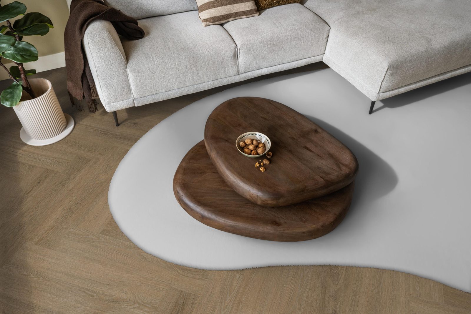 Ambiant pvc visgraat plak Spigato Viranto Light brown – sfeerfoto