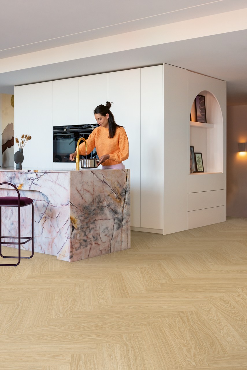 Quick-Step Ciro AVHBU40359 Pure eik blush – PVC – interieurfoto 6