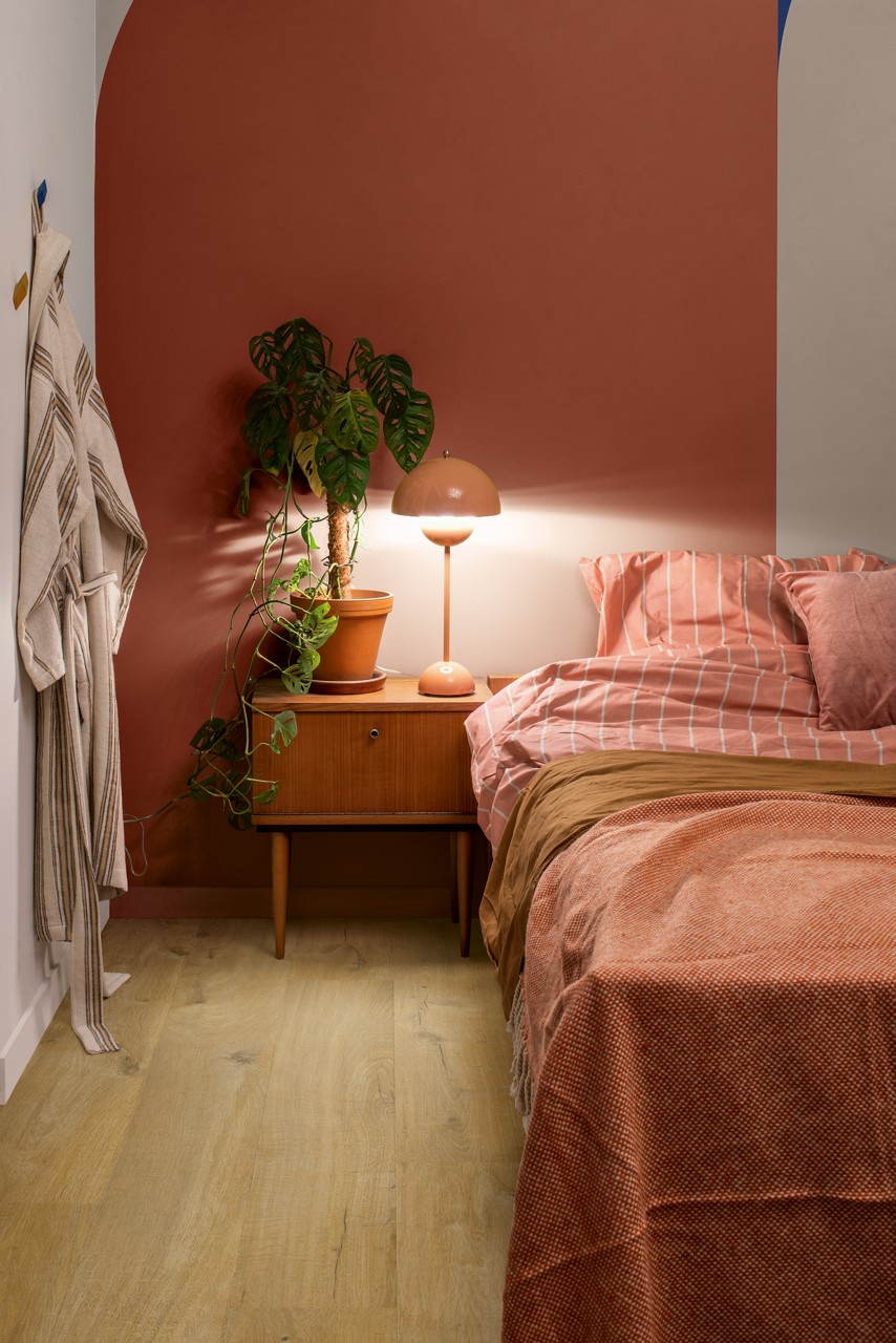 Quick-Step Bloom AVMPU40203 Katoen diep naturelle eik – PVC – interieurfoto 6