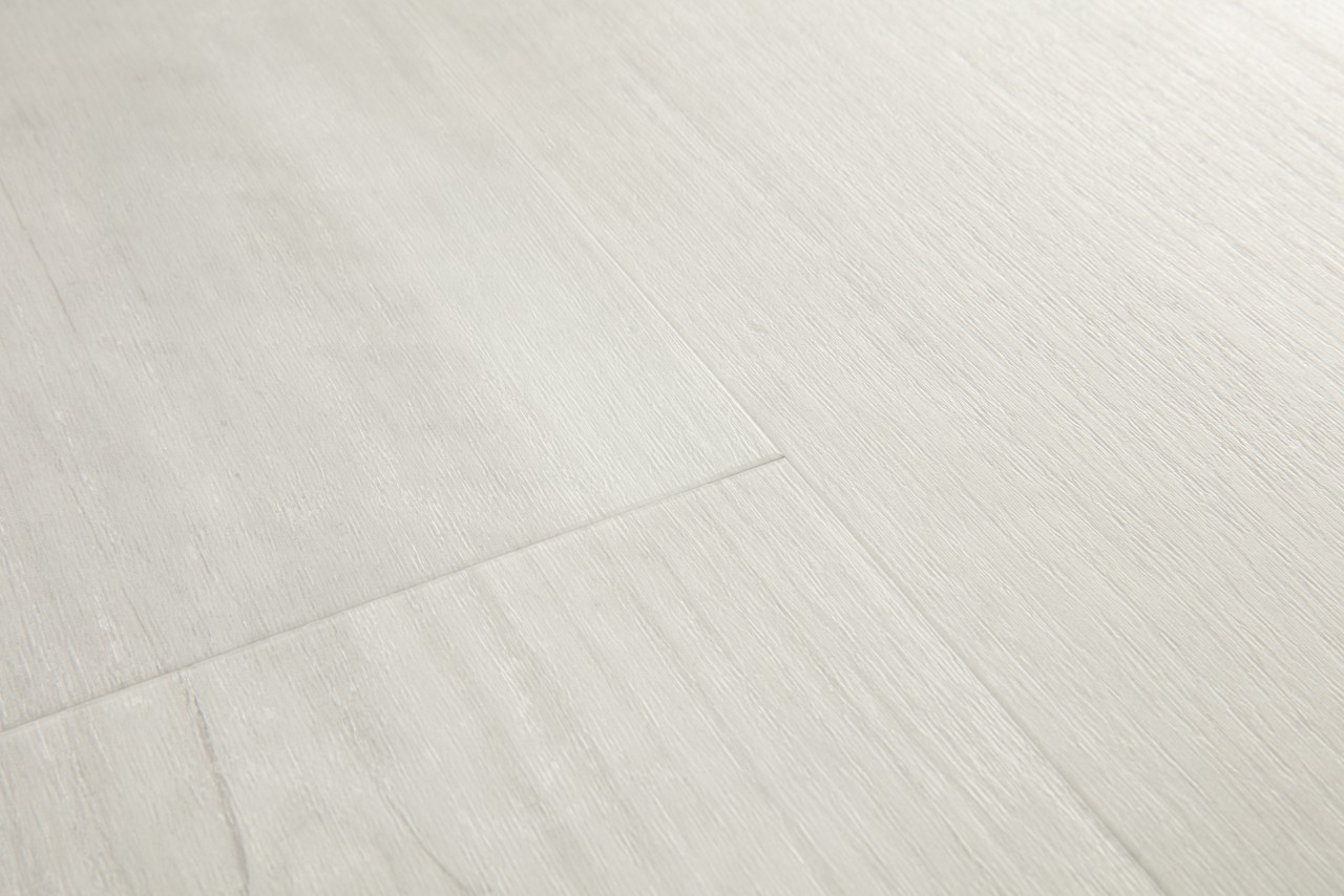 Quick-Step Bloom AVMPU40204 Ondergesneeuwde den – PVC – structuurdetail