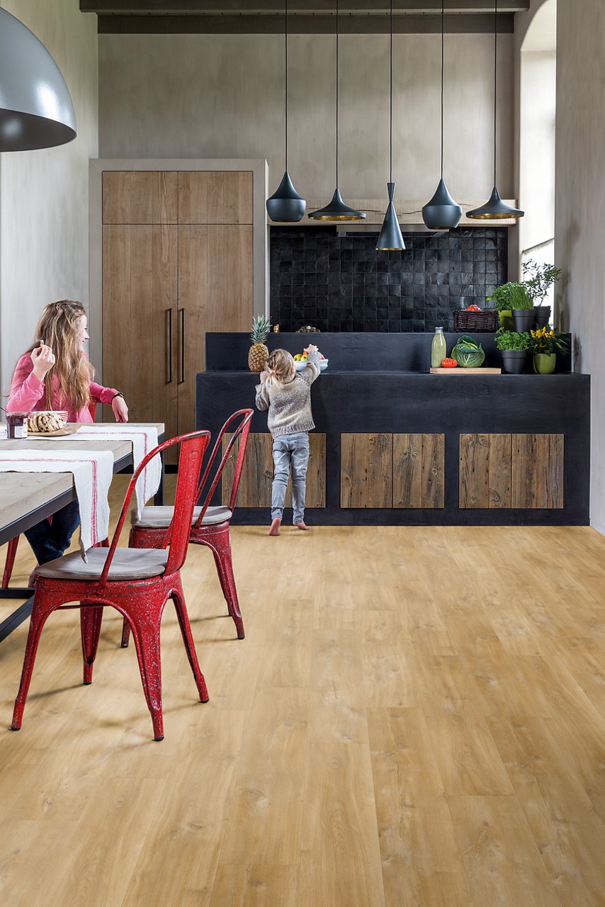 Quick-Step Blos base AVSPT40039 Canyon naturelle eik – PVC – interieurfoto 2