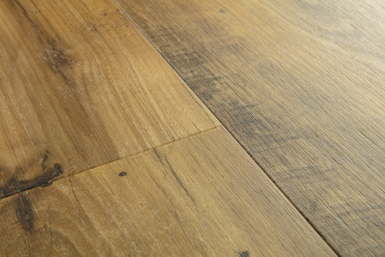 Quick-Step Blos AVSPU40029 Vintage naturelle kastanje – PVC – structuurdetail
