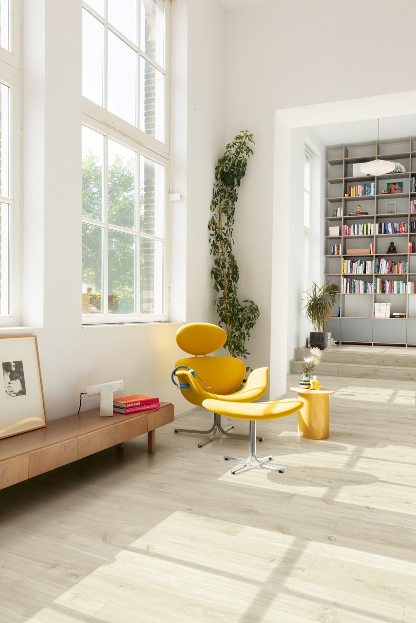 Quick-Step Blos AVSPU40038 Canyon beige eik – PVC – interieurfoto 5