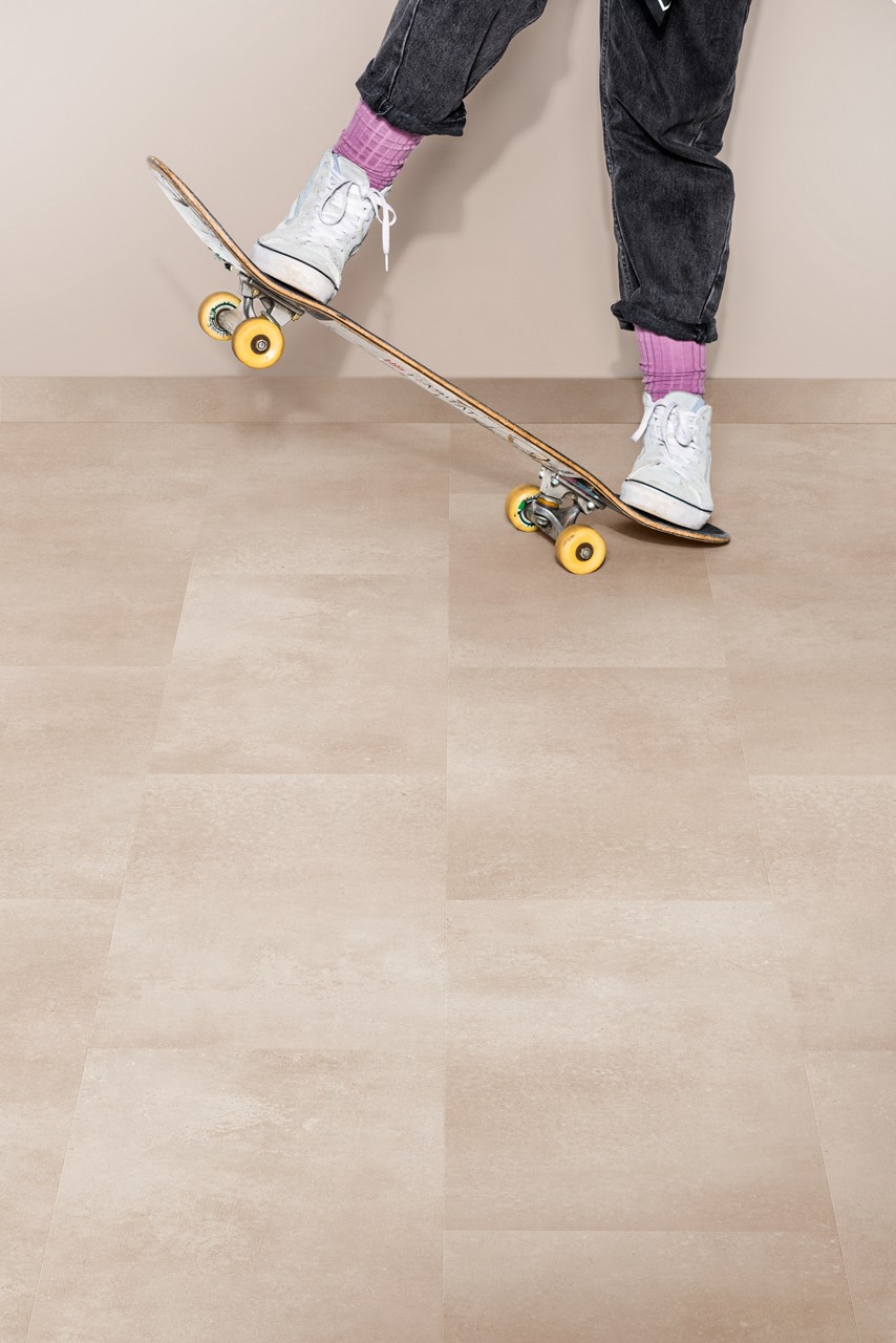 Quick-Step Oro AVSTU40232 Koraalrots – PVC – interieurfoto 2