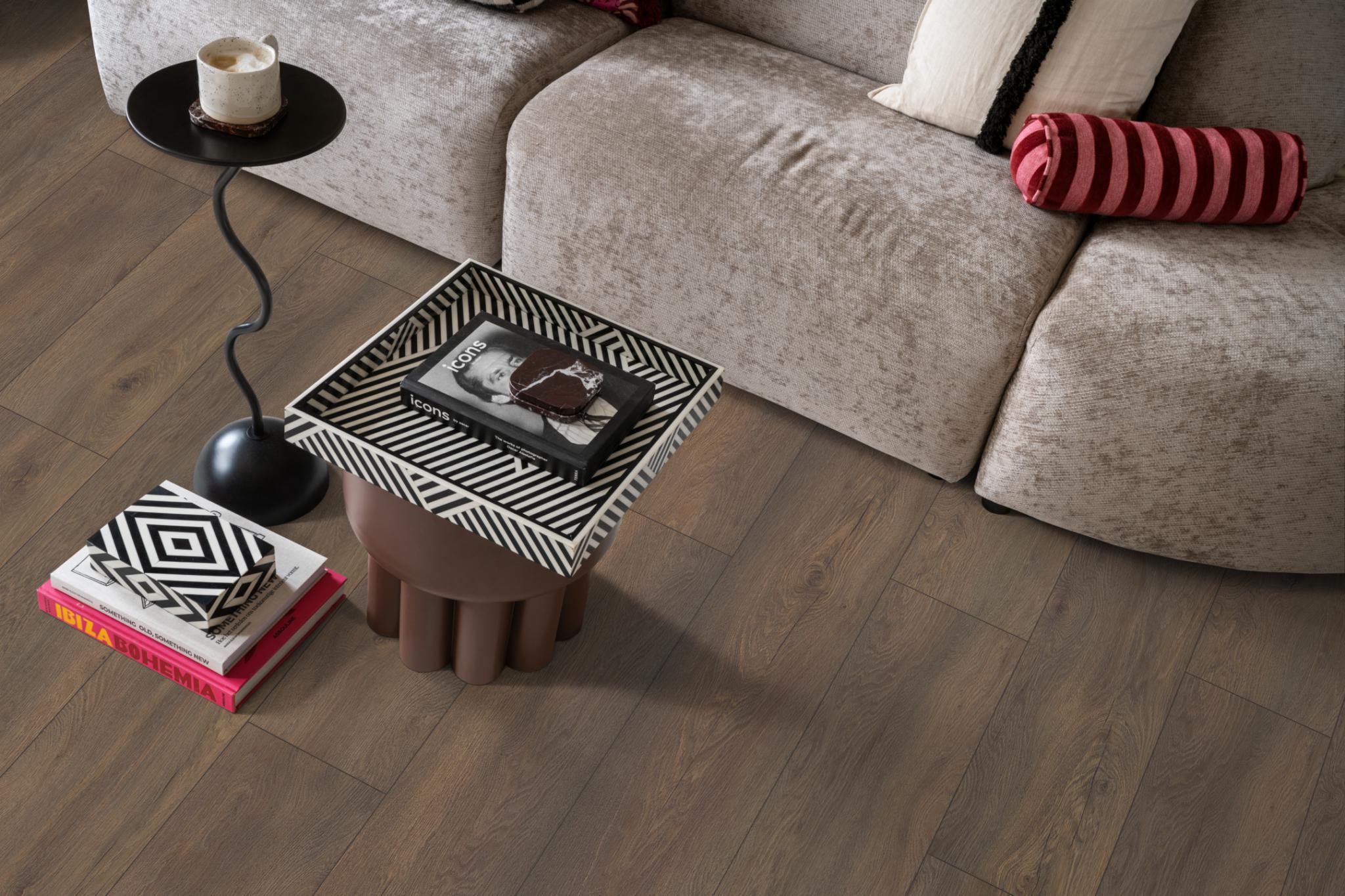 Laminaat Gigafloor Union Square Donkerbruin Eiken - Afbeelding 18