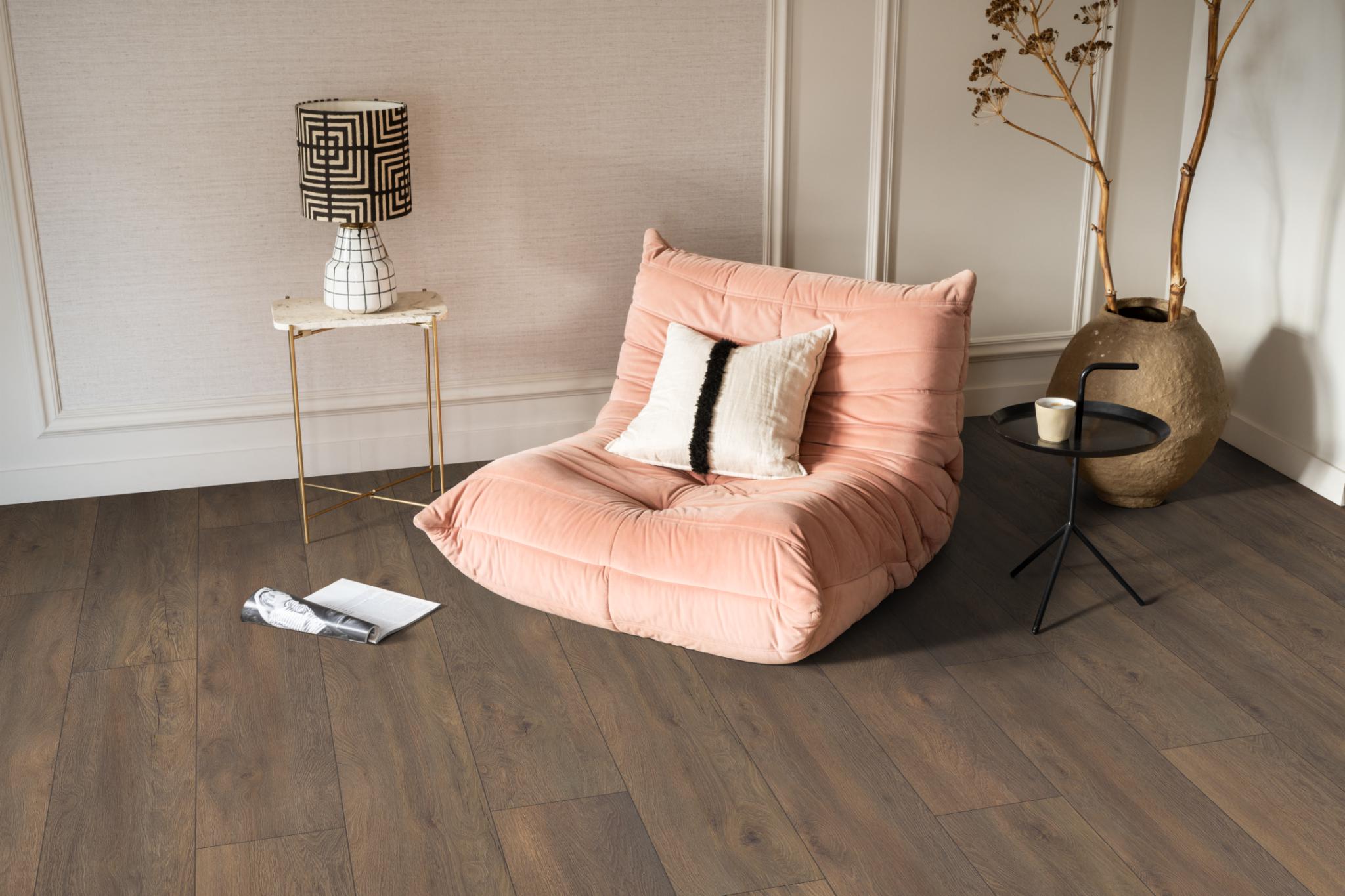 Laminaat Gigafloor Union Square Donkerbruin Eiken - Afbeelding 17