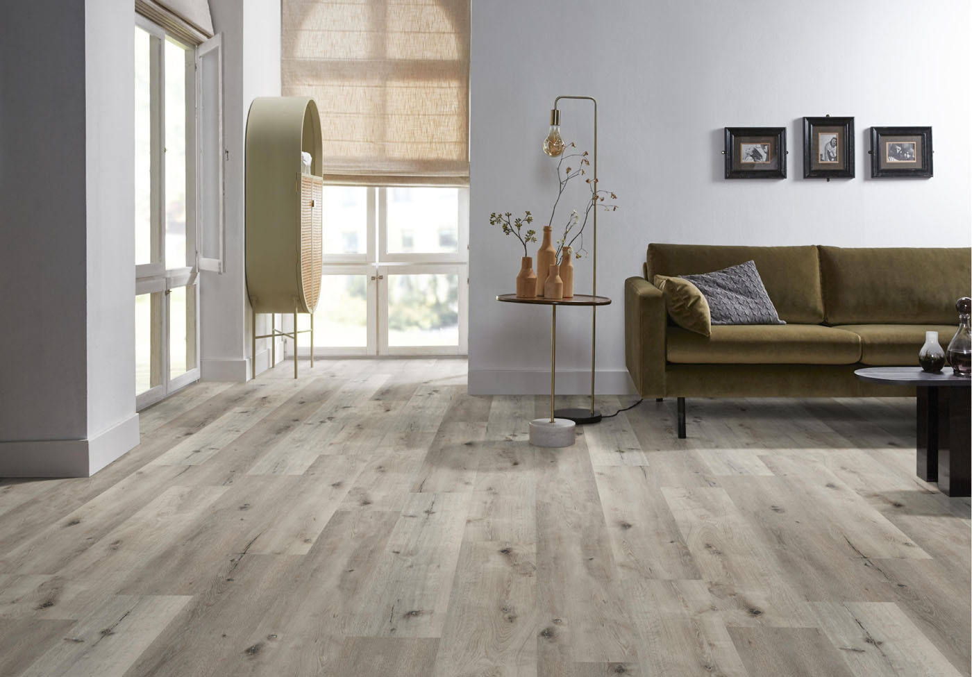 Ambiant pvc klik plank Essenzo smoky 10db geintegreerde ondervloer - Afbeelding 4
