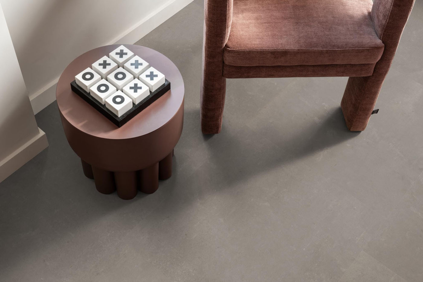 Gigafloor pvc klik betonlook/tegel Westminster taupe 10db geintegreerde ondervloer - Afbeelding 7